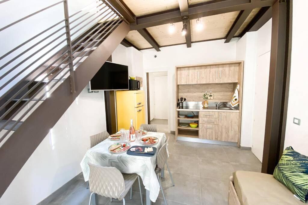New Agriloft 4 Palms Clima, Giardino E Wi-Fi A 50 Mt Dal Mare Apartment Bordighera Exterior photo